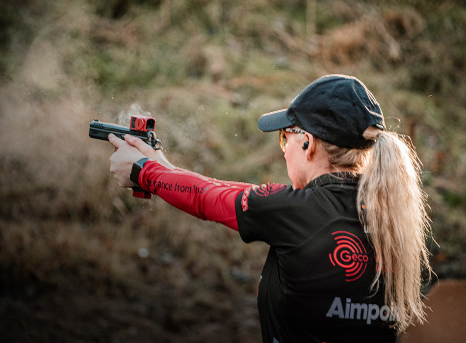 COLTGOLDCUPガスガンAimpointスコープ付き　説明書有り COLTGOLDCUPガスガンAimpointスコープ付き 説明書有り COLTGOLDCUP