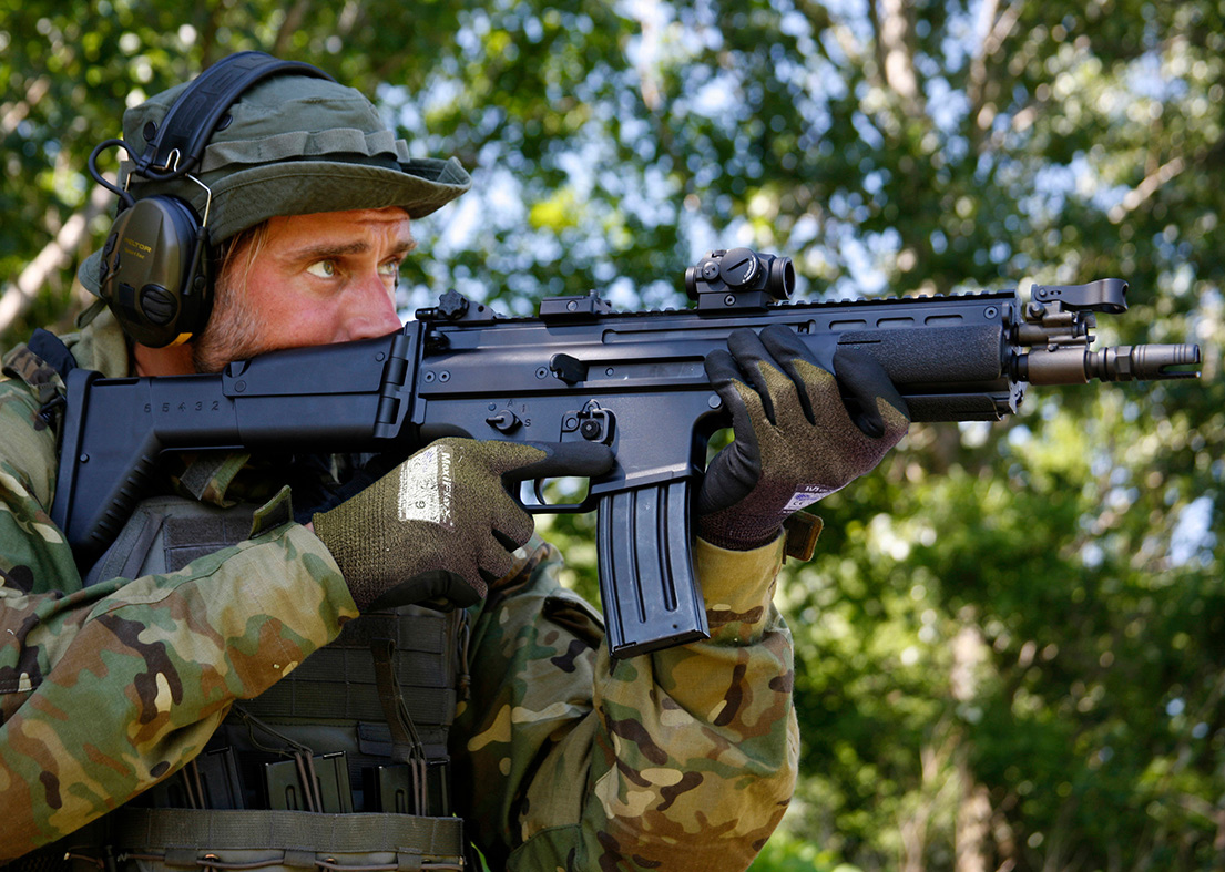 Micro™ T-2 2 MOA - Red dot reflex sight with LRP mount