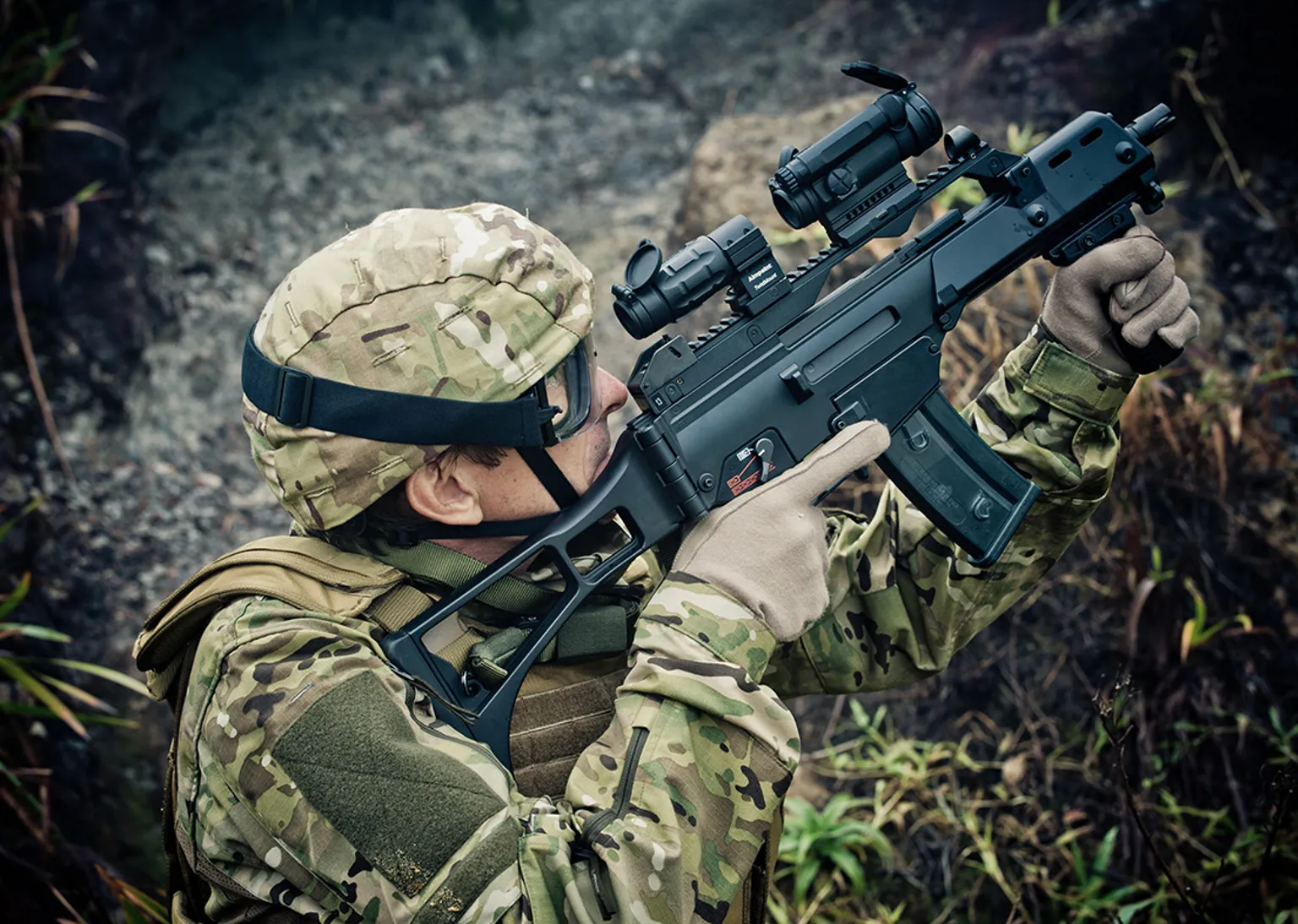 Comp™ M4 2 MOA - Red dot reflex sight with standard spacer and LRP ...